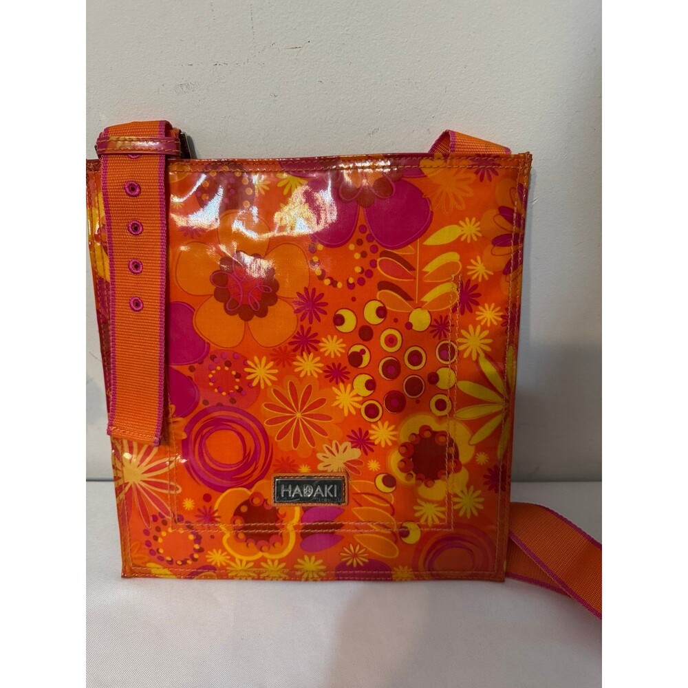 HADAKI PVC RETRO INSPIRED CROSSBODY NWOT